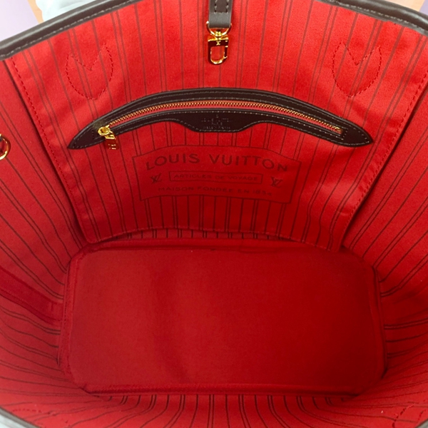 ルイヴィトンバッグ角部分ディテール